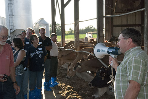 farmer talking to consumers