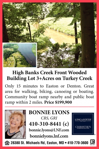 High Banks Creeks Front Wooded Building